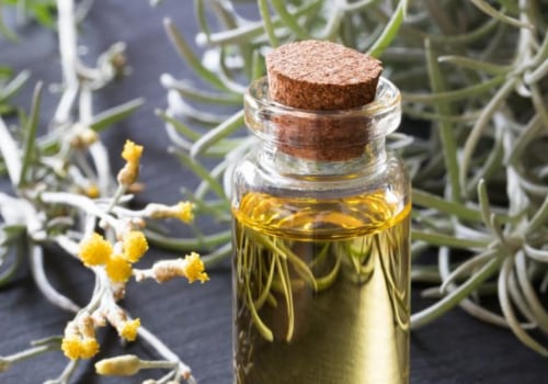 Essential Oils for Acne Scars: A Natural Remedy to Help Diminish Scarring